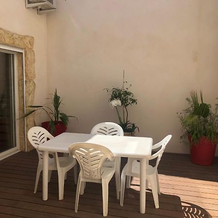 Bessan Maison De Village Avec Patio מראה חיצוני תמונה